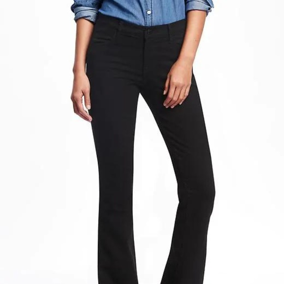 Old Navy Denim - Old Navy Mid-Rise Micro-Flare Jeans Size 12 Tall